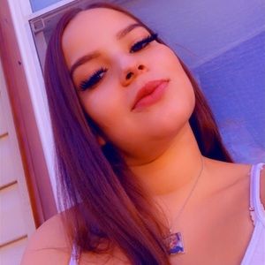 Meet your Posher, Tiara